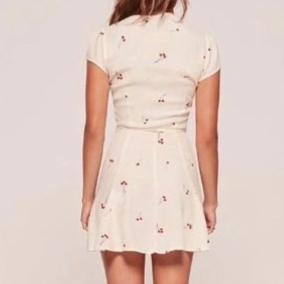 Reformation Raquel Cherry Print Wrap Dress Tart Sz XS - Picture 2 of 16